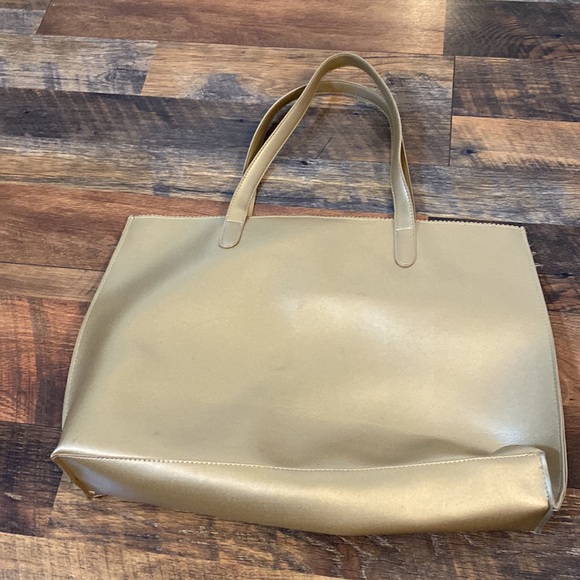Neiman Marcus gold hobo bag - Picture 2 of 4